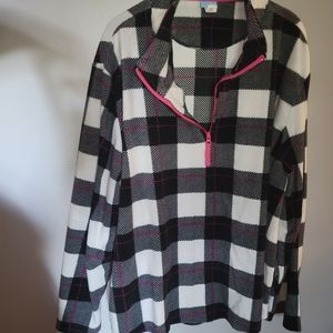 Womens fleece quart zip